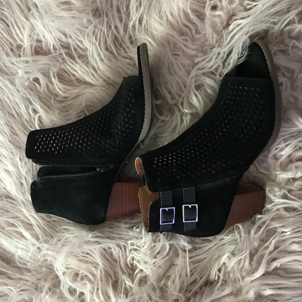 Black Heeled Booties